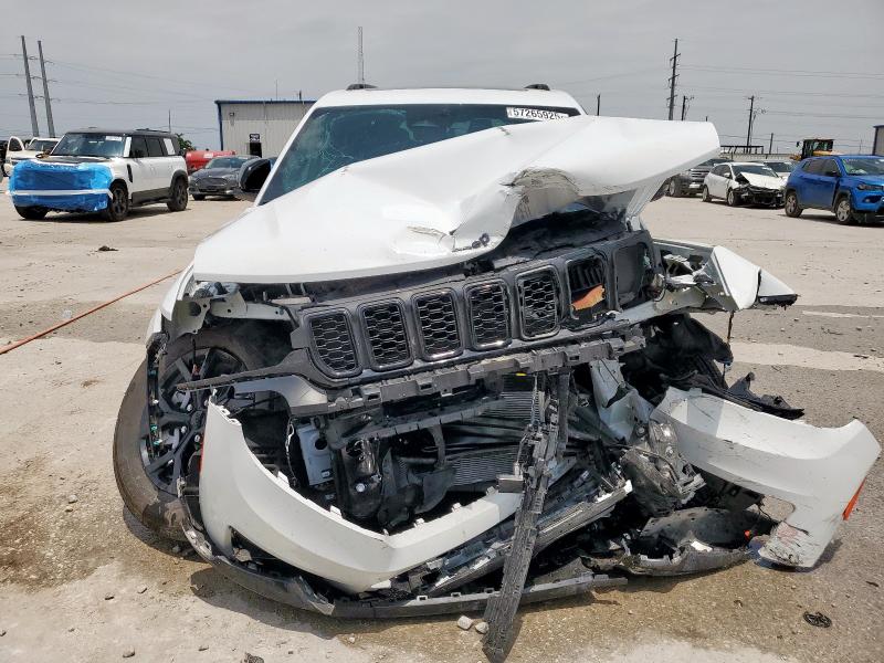 2024 JEEP GRAND CHER - 1C4RJKAG4R8624880
