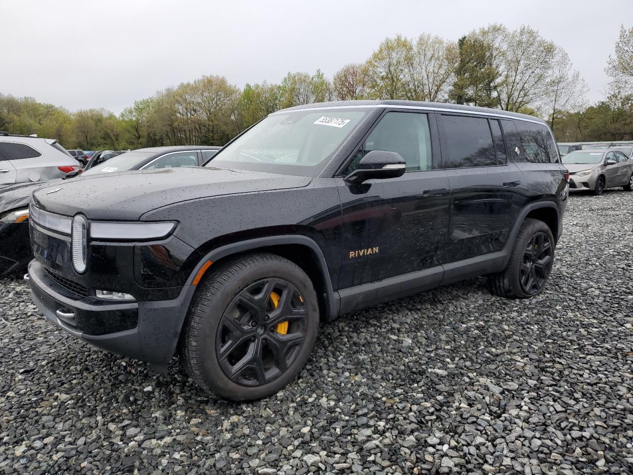 RIVIAN R1S ADVENTURE