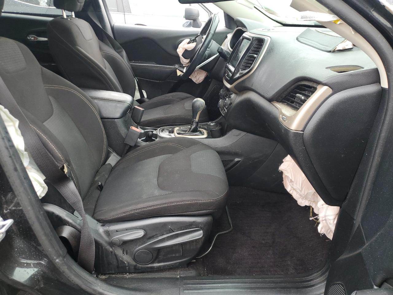 JEEP GRAND CHEROKEE LATITUDE