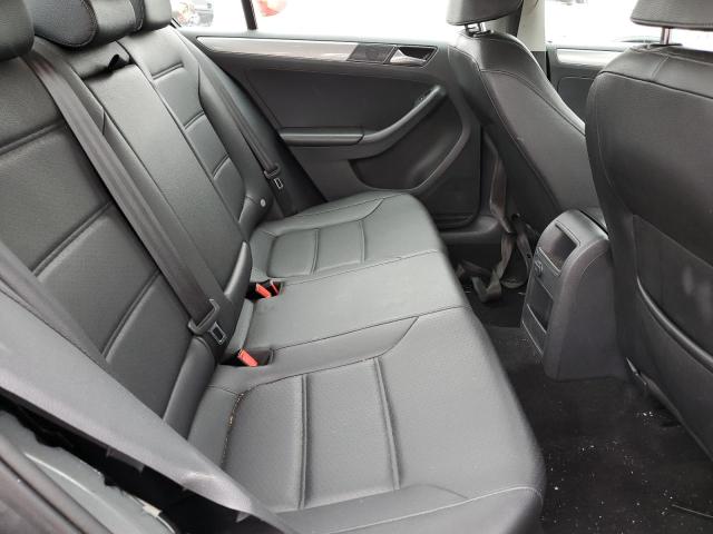 2016 VOLKSWAGEN JETTA SE - 3VWD67AJ2GM372301
