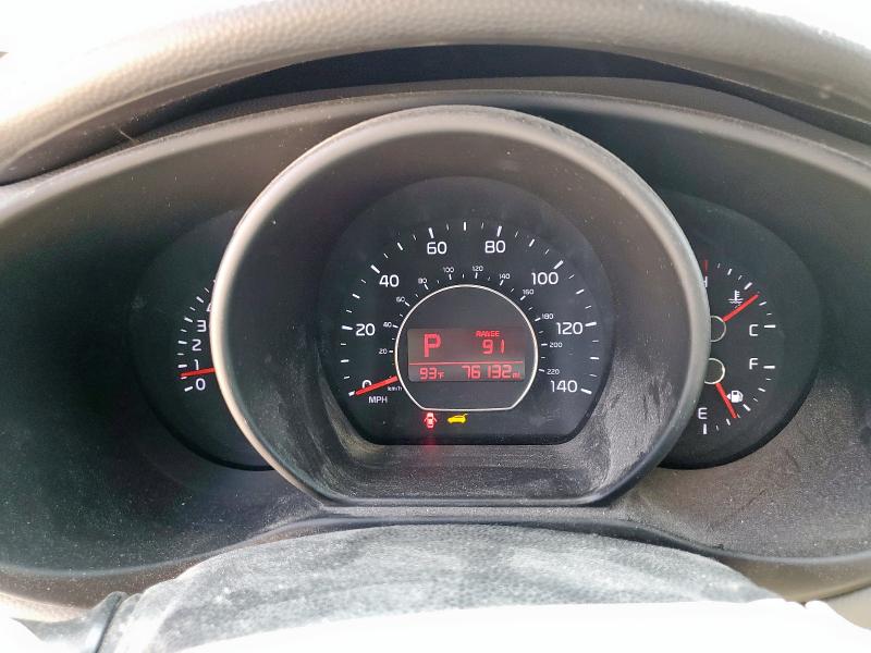 2017 KIA SOUL + - KNDJP3A53H7430085