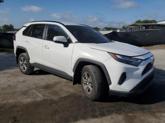 Vin: 2t3w1rfv1rc268158, lot: 57751835, toyota rav4 xle 20244