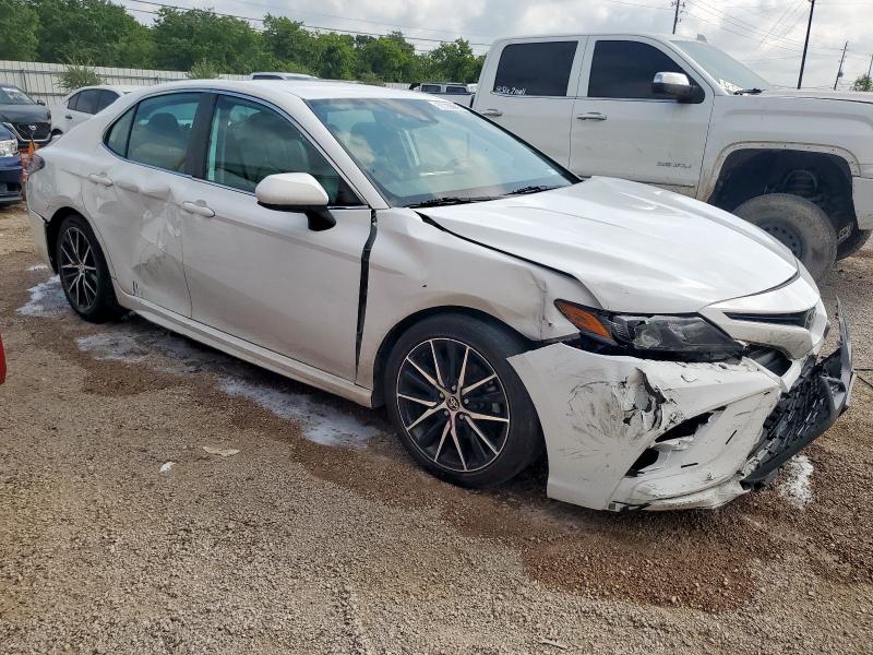 Vin: 4t1g11ak5mu541637, lot: 55657735, toyota camry se 20214