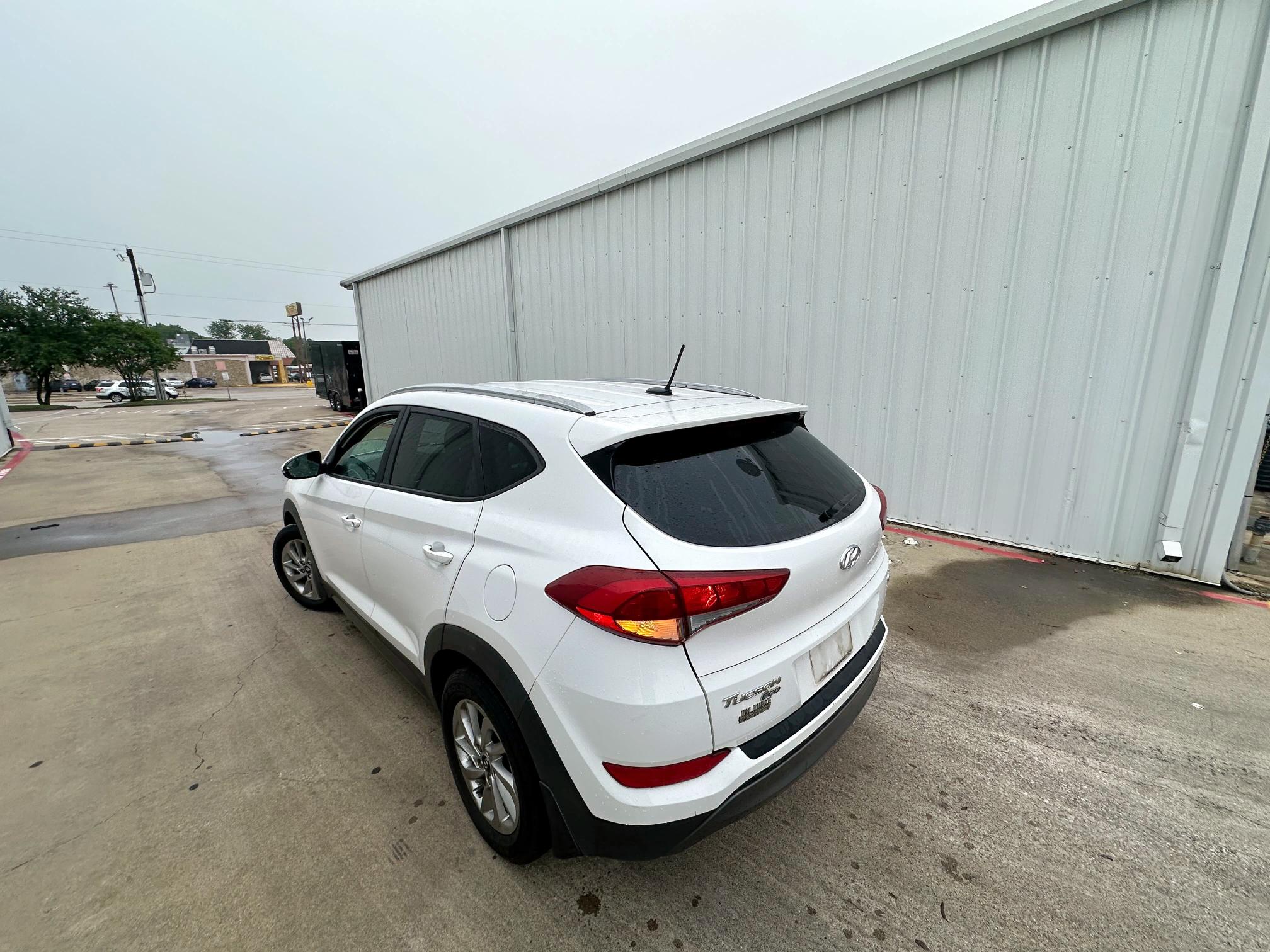 Vin: km8j33a21gu108106, lot: 55706025, hyundai tucson limited 20163
