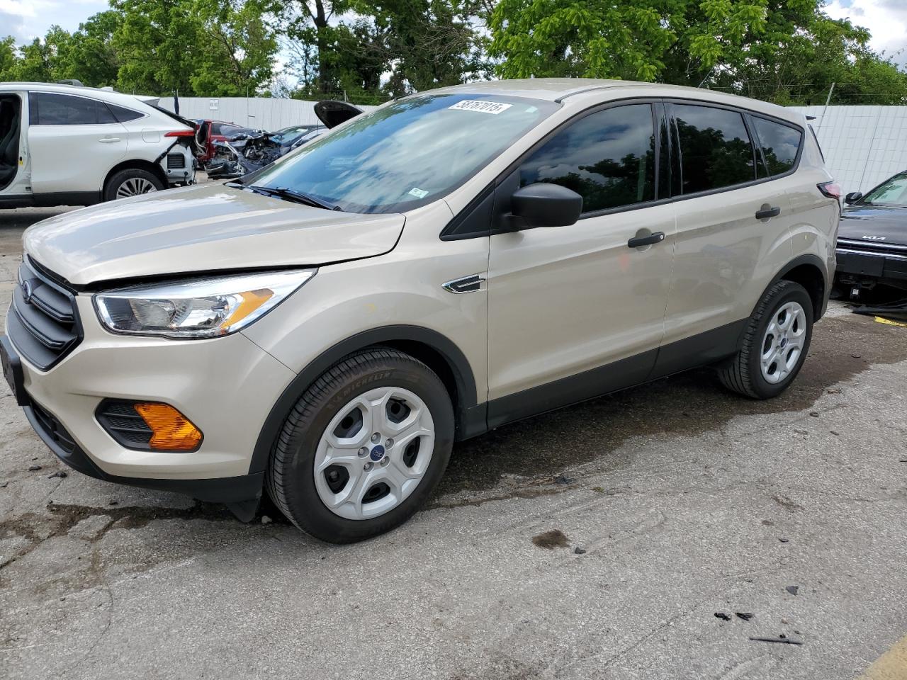 FORD ESCAPE S