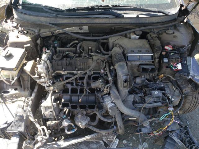 2017 HYUNDAI SONATA SE - 5NPE24AFXHH550282