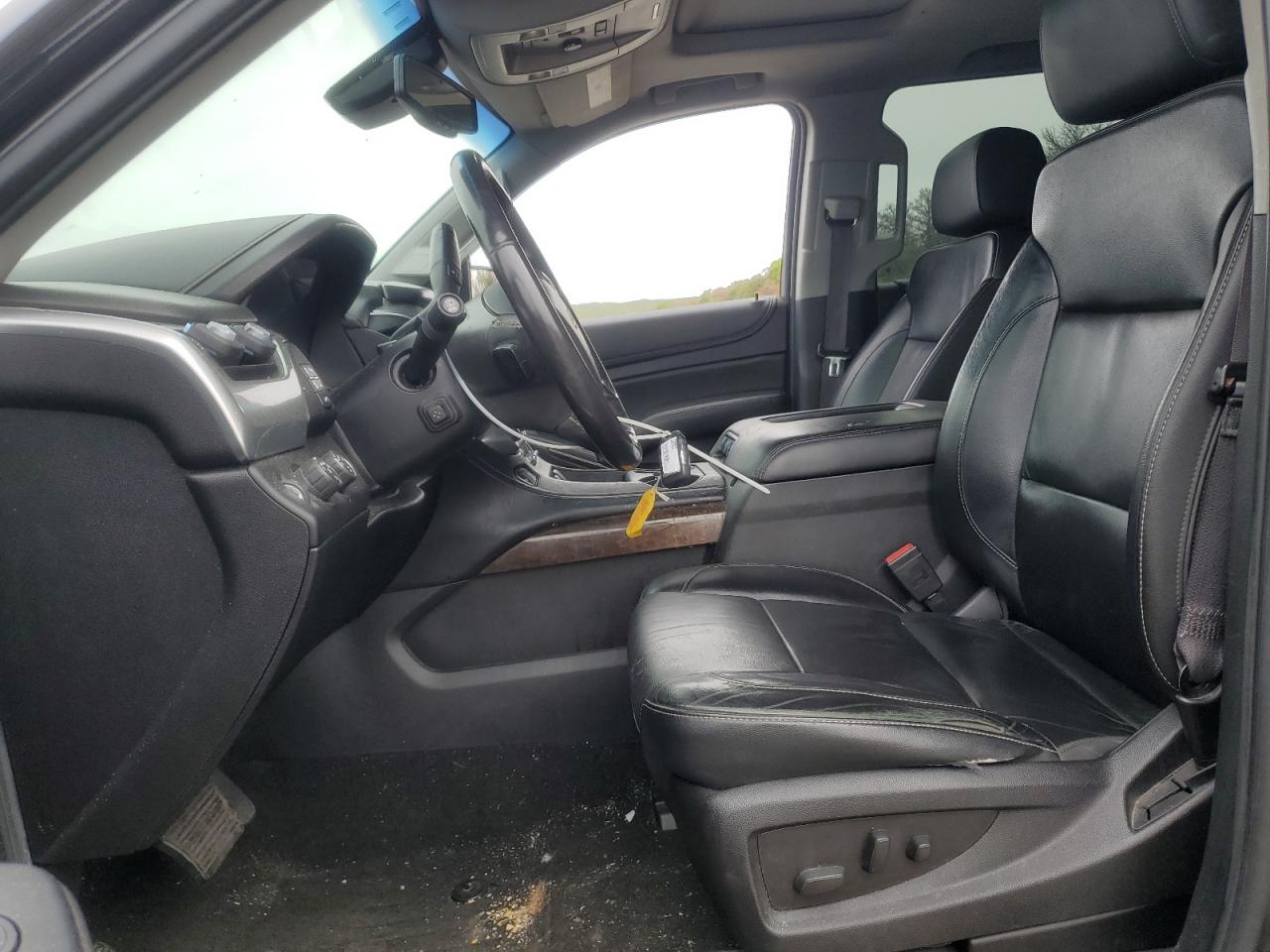 CHEVROLET TAHOE K1500 LT