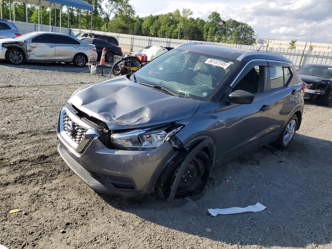 NISSAN KICKS S