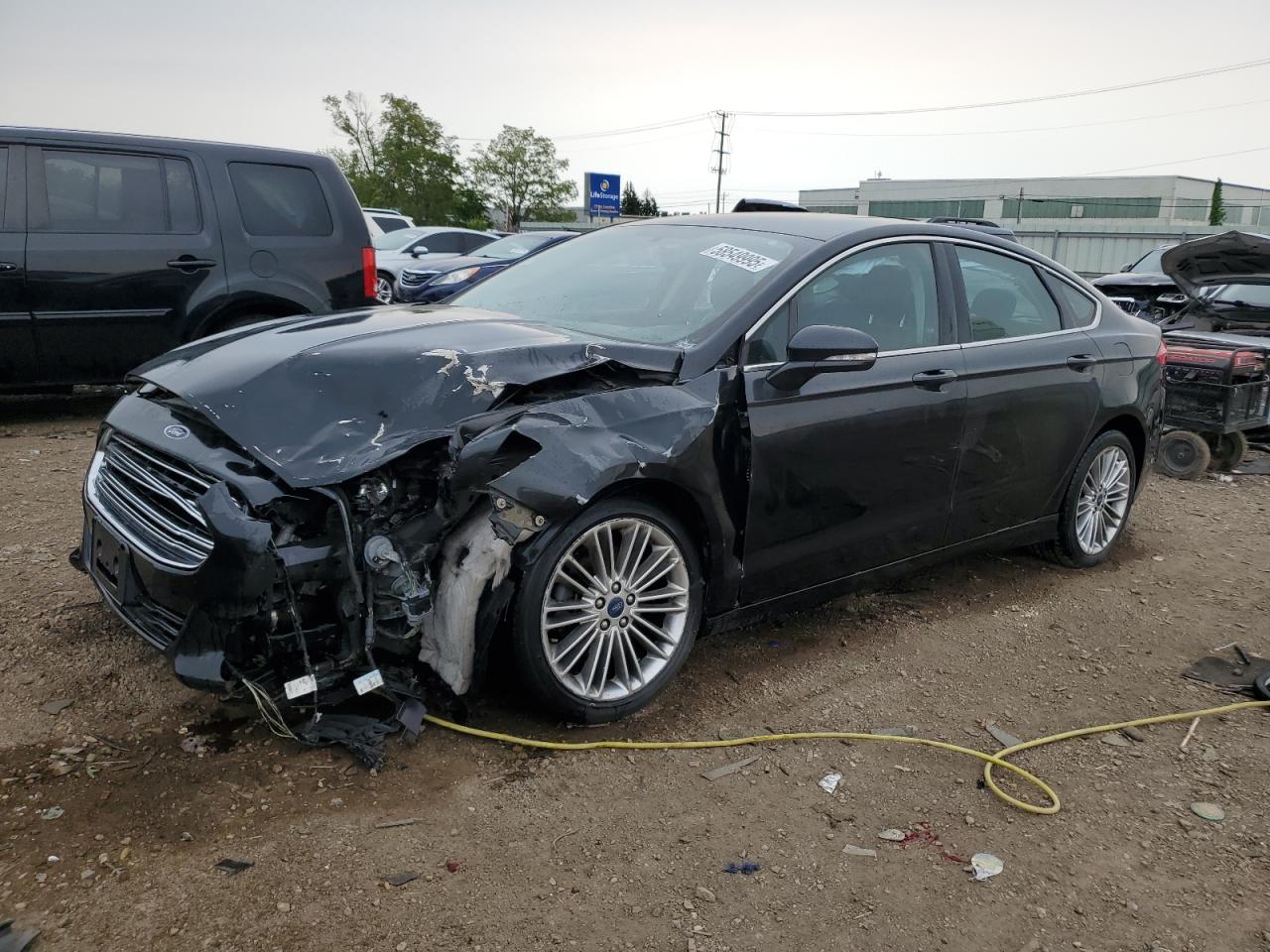 FORD FUSION SE