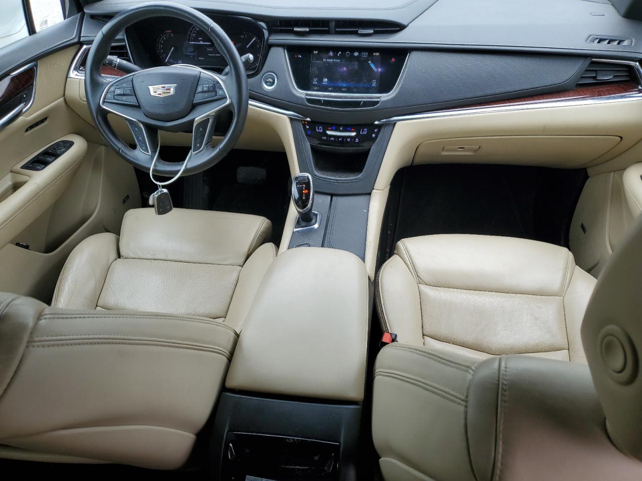 CADILLAC XT5 PREMIUM LUXURY