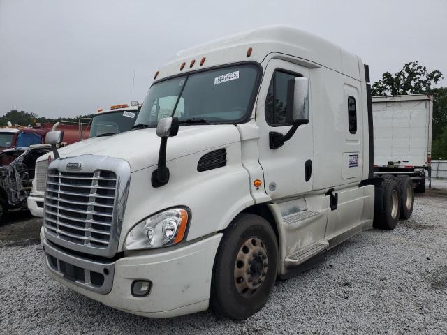FREIGHTLINER CASCADIA 1 2019 white  diesel 3AKJGHDV6KSKK3999 photo #3