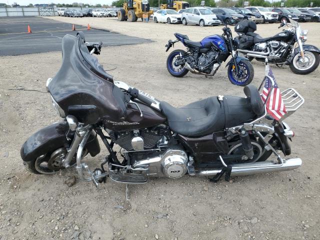2011 HARLEY-DAVIDSON FLHX 1HD1KBM12BB633960