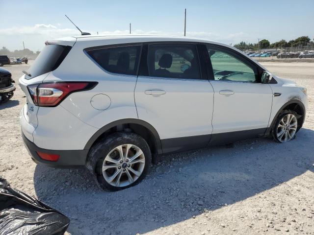 Vin: 1fmcu9gd9huc16136, lot: 56960565, ford escape se 20173