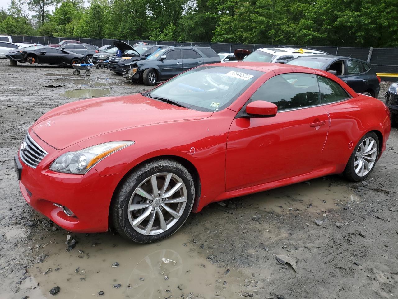 Infiniti G37 sport 2013