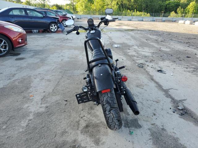 2017 HARLEY-DAVIDSON XL883 IRON 1HD4LE215HC434760