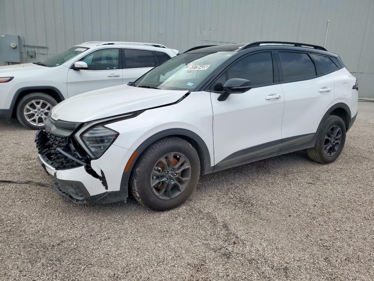 KIA SPORTAGE X-PRO