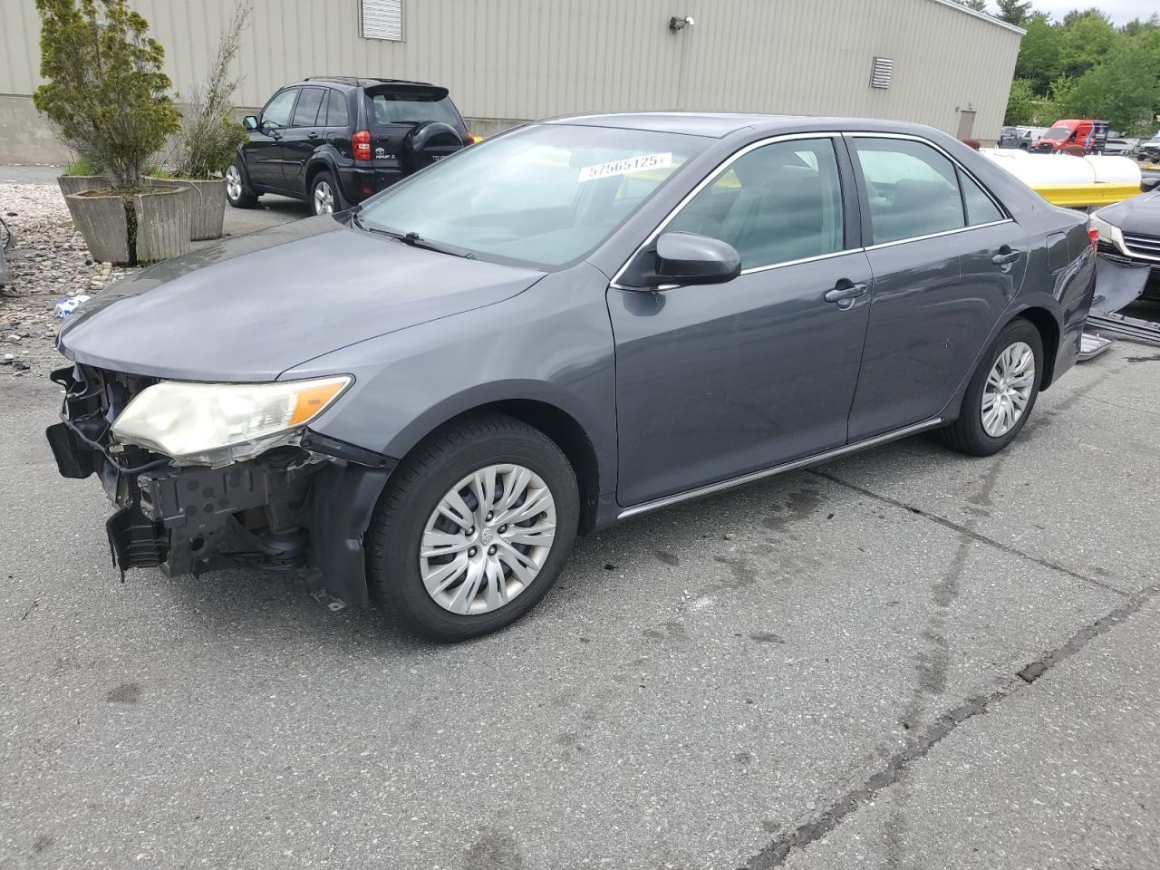 TOYOTA CAMRY L