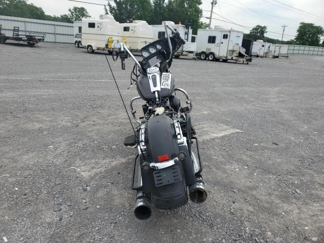 2016 HARLEY-DAVIDSON FLHXS STRE 1HD1KRM19GB670102