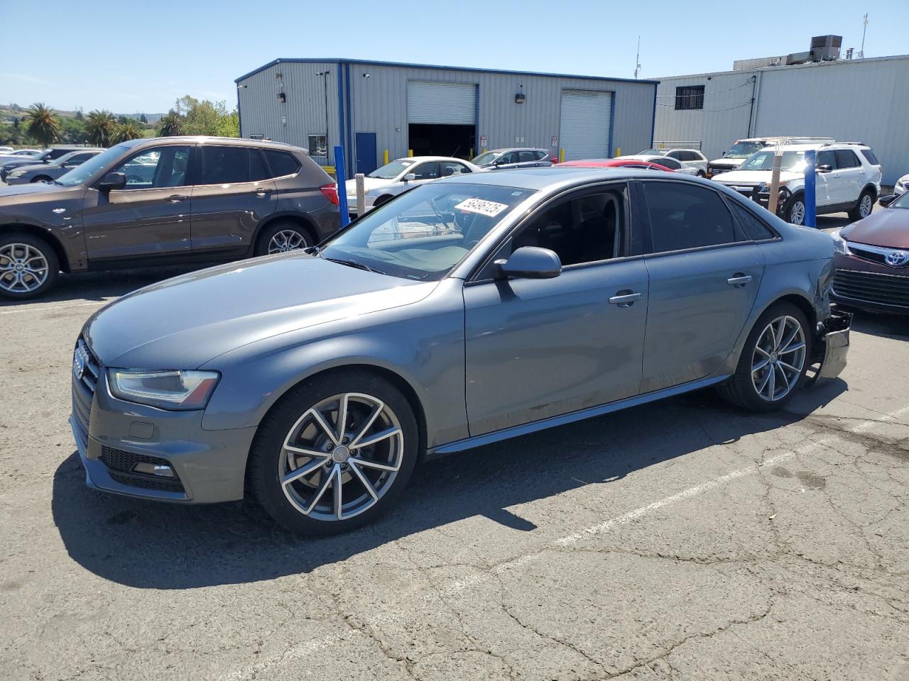 AUDI A4 PREMIUM S-LINE