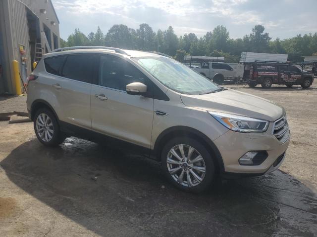Vin: 1fmcu0j92hub28318, lot: 57356525, ford escape titanium 20174