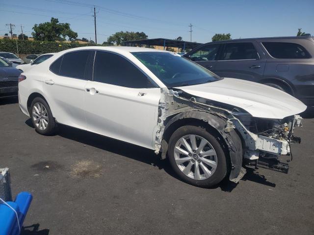 2020 TOYOTA CAMRY LE - 4T1C11AK8LU348802
