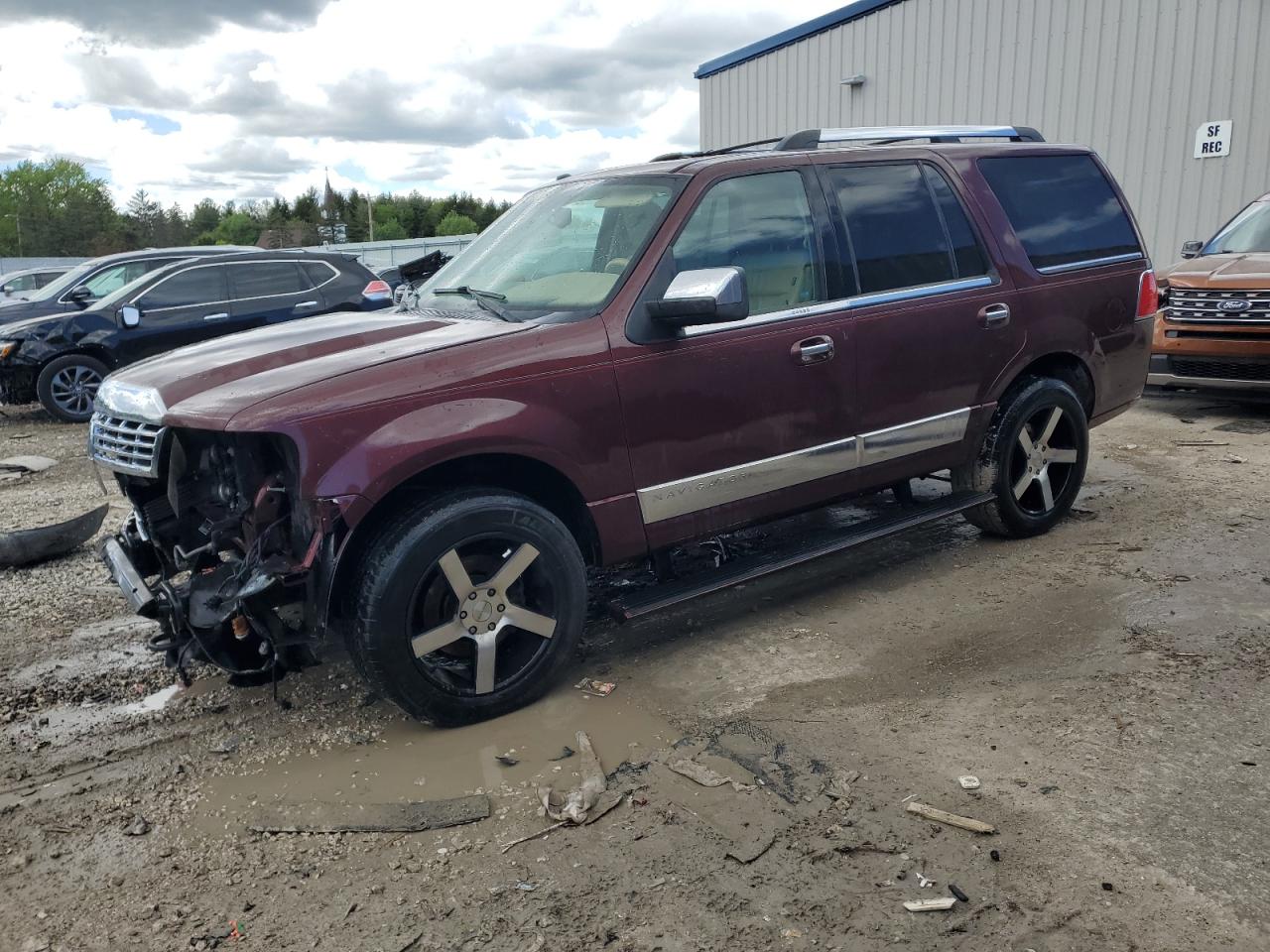 LINCOLN NAVIGATOR