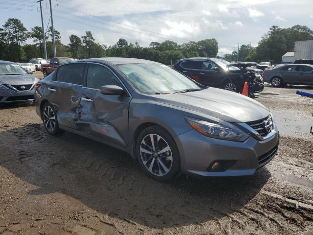 Vin: 1n4al3ap4hn335372, lot: 58260825, nissan altima 2.5 20174