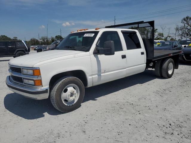 CHEVROLET GMT-400 C3 1999 white crew cha gas 1GBHC33R0XF001702 photo #1