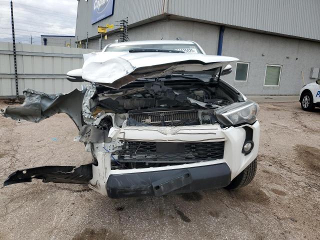 2020 TOYOTA 4RUNNER SR - JTEBU5JR4L5756652