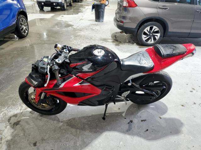 HONDA CBR600 RR 2009 red  gas JH2PC400X9K204343 photo #4