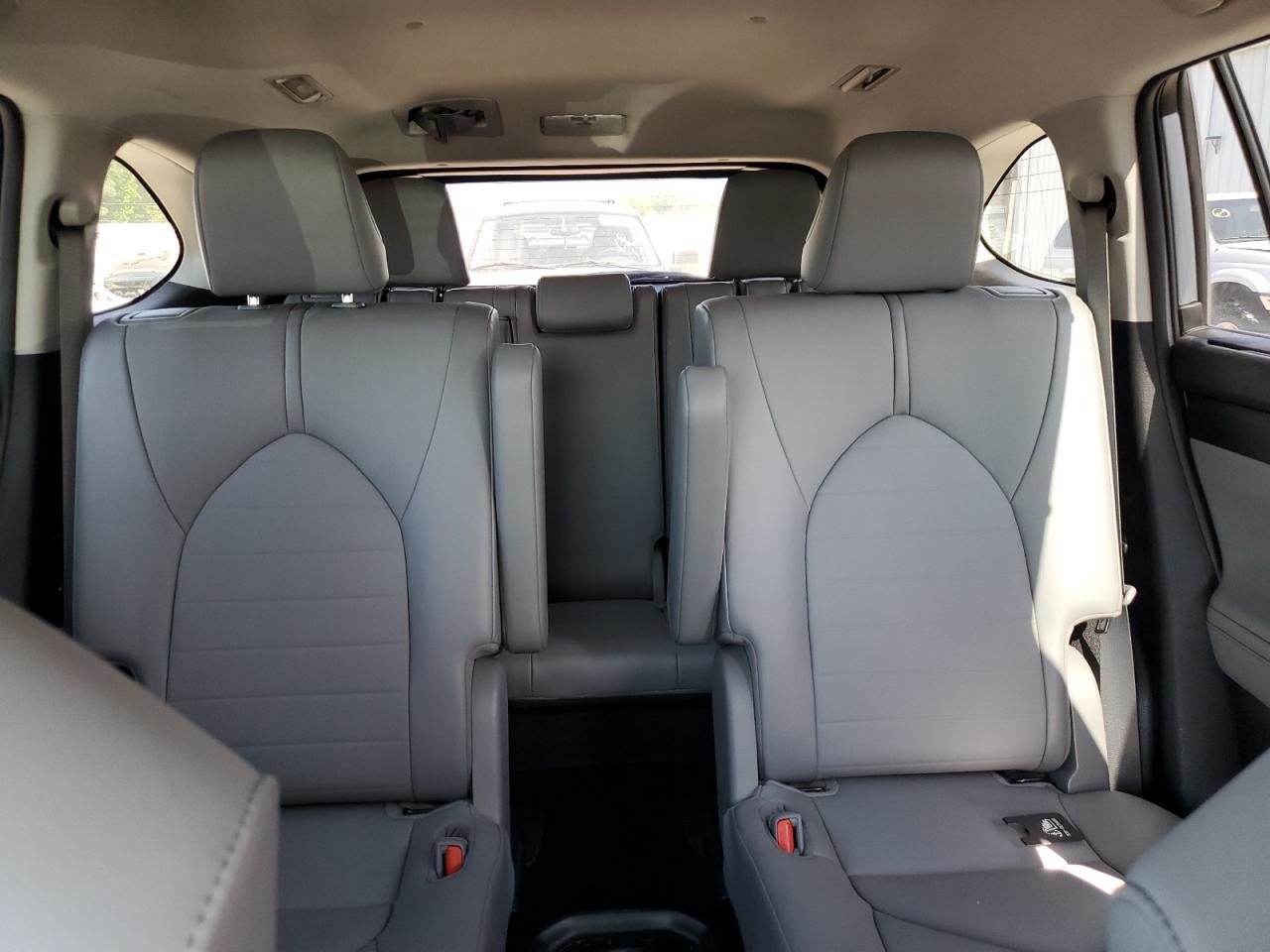 TOYOTA HIGHLANDER XLE