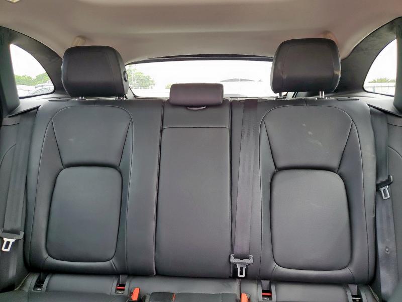 2018 JAGUAR F-PACE PRE - SADCJ2FX2JA322424