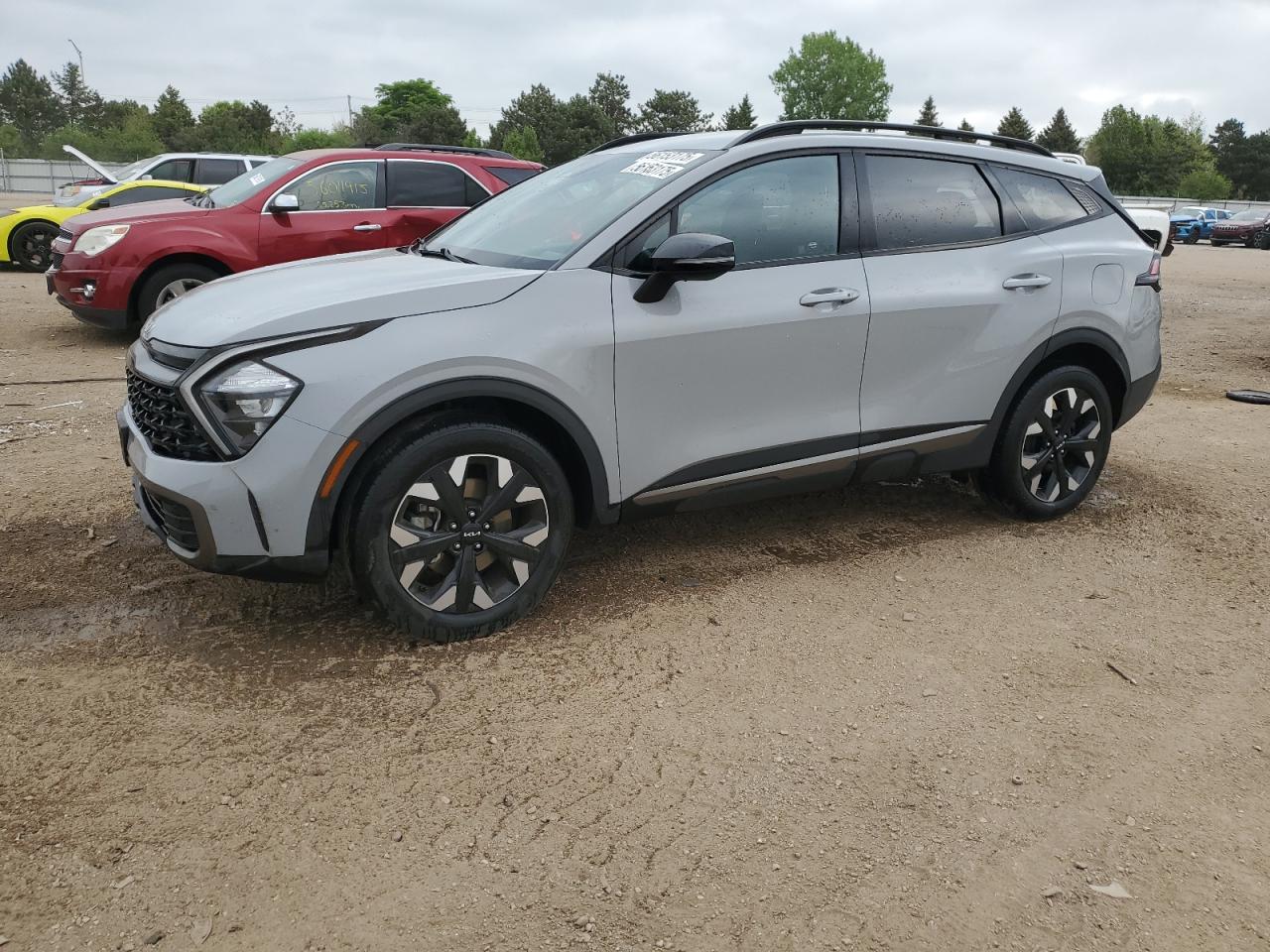KIA SPORTAGE X LINE