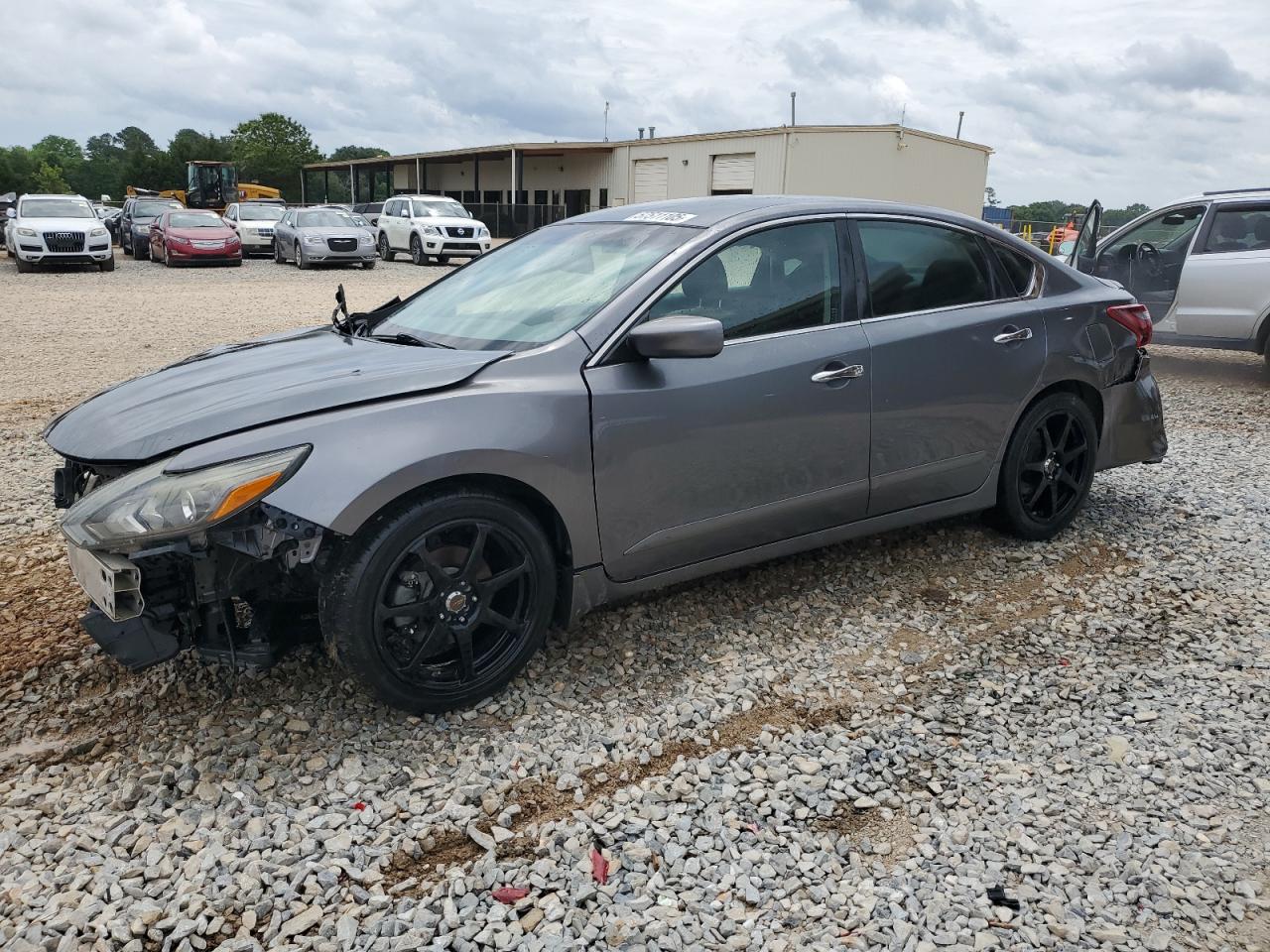 Lot #3281585385 2017 NISSAN ALTIMA 2.5