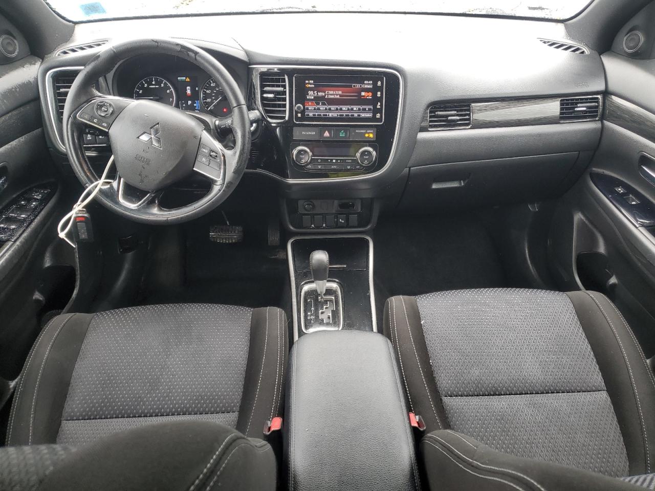 Mitsubishi Outlander 2018