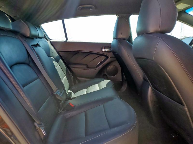 2017 KIA FORTE EX 3KPFN5A35HE155213
