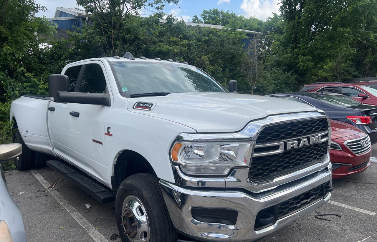 RAM 3500 TRADESMAN