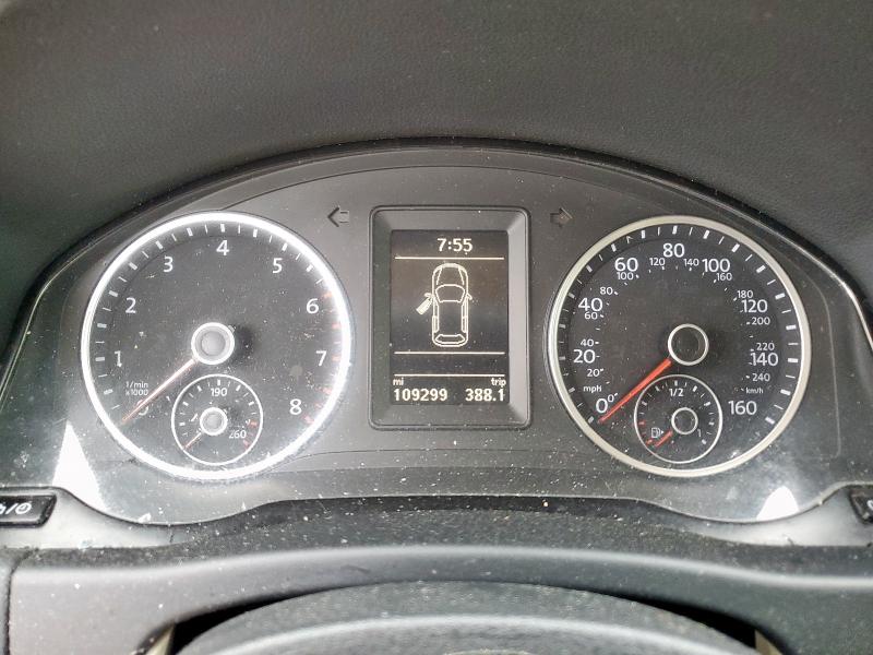 2017 VOLKSWAGEN TIGUAN S - WVGAV7AX4HK030446