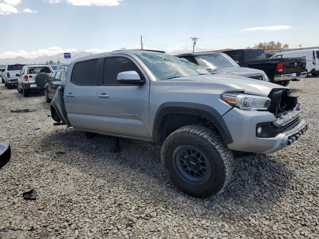TOYOTA TACOMA DOUBLE CAB