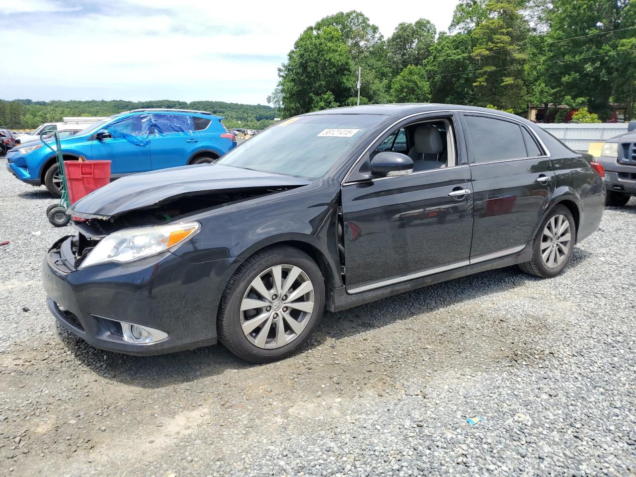 TOYOTA AVALON BASE