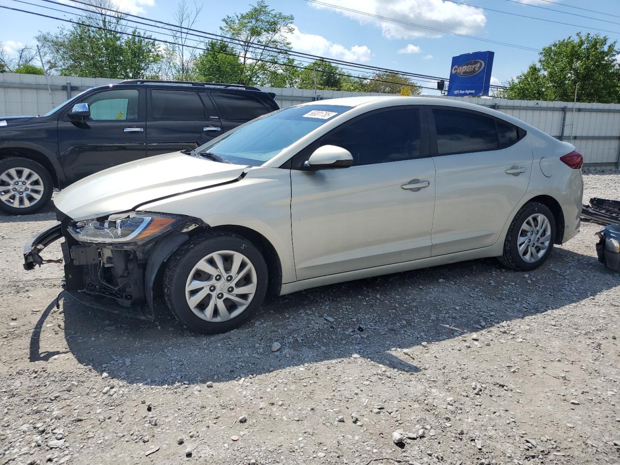 HYUNDAI ELANTRA SE