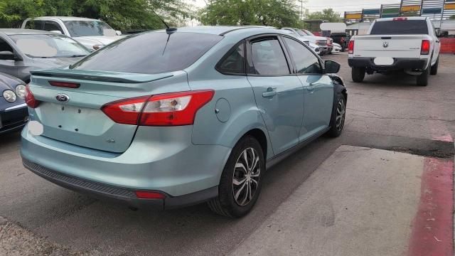 Vin: 1fahp3f22cl279808, lot: 59241215, ford focus se 20124