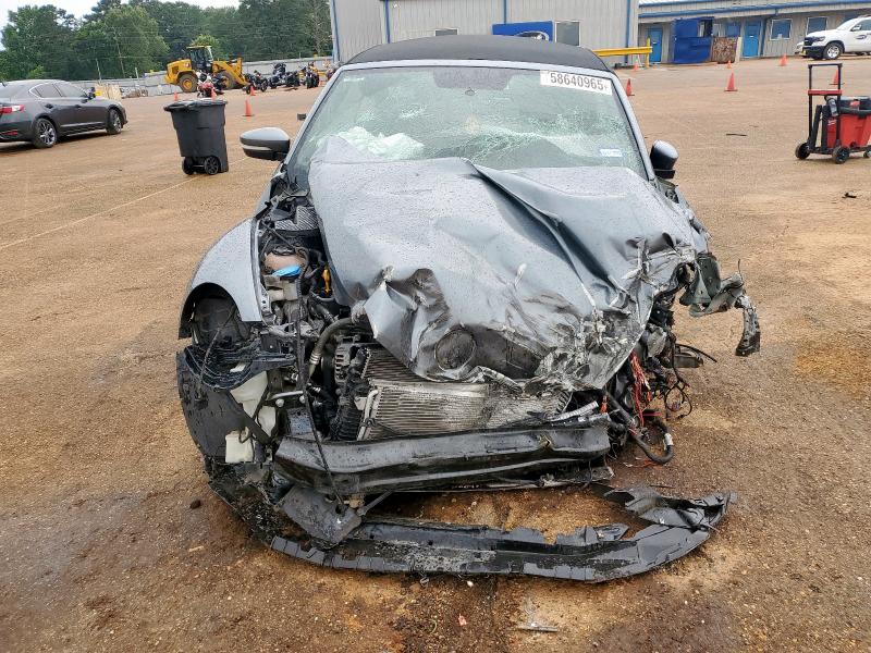 2018 VOLKSWAGEN BEETLE S 3VW5DAAT4JM515474