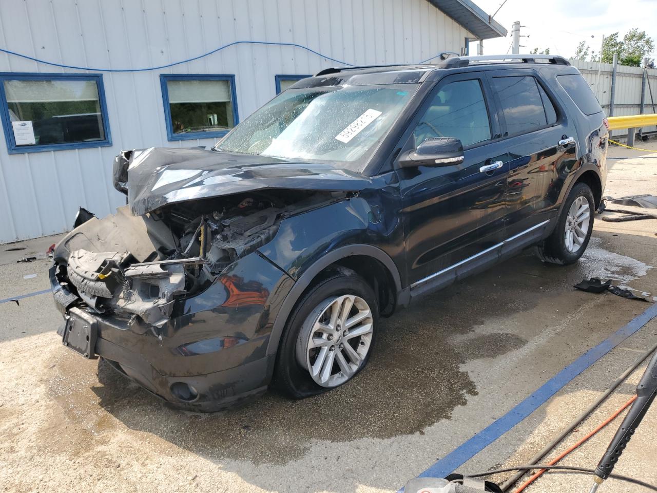 FORD EXPLORER XLT