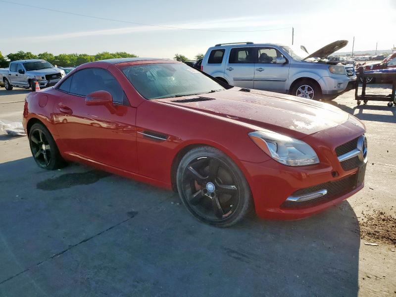 Vin: wddpk4ha8ff108049, lot: 56337355, mercedes-benz slk-class 250 20154