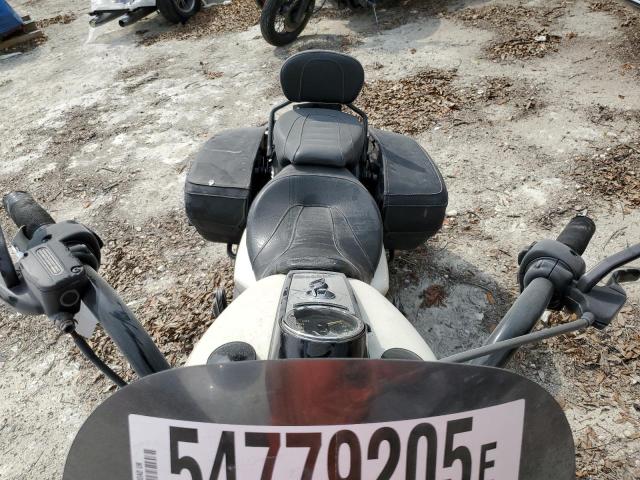 2012 HARLEY-DAVIDSON FLHRC ROAD - 1HD1FRM1XCB648480