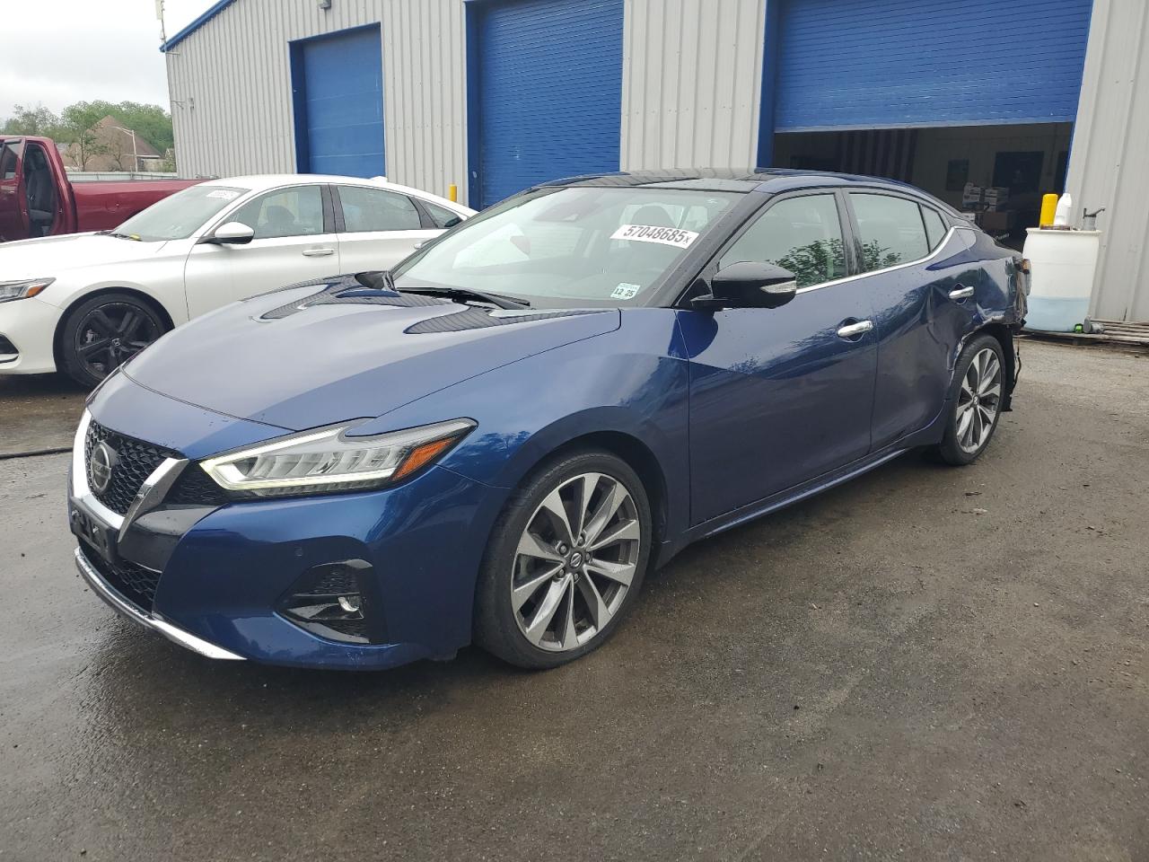 NISSAN MAXIMA PLATINUM