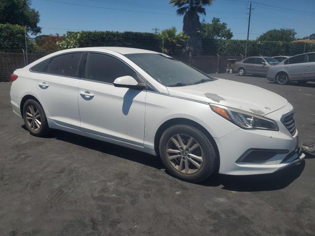 2016 HYUNDAI SONATA SE 5NPE24AF4GH385229