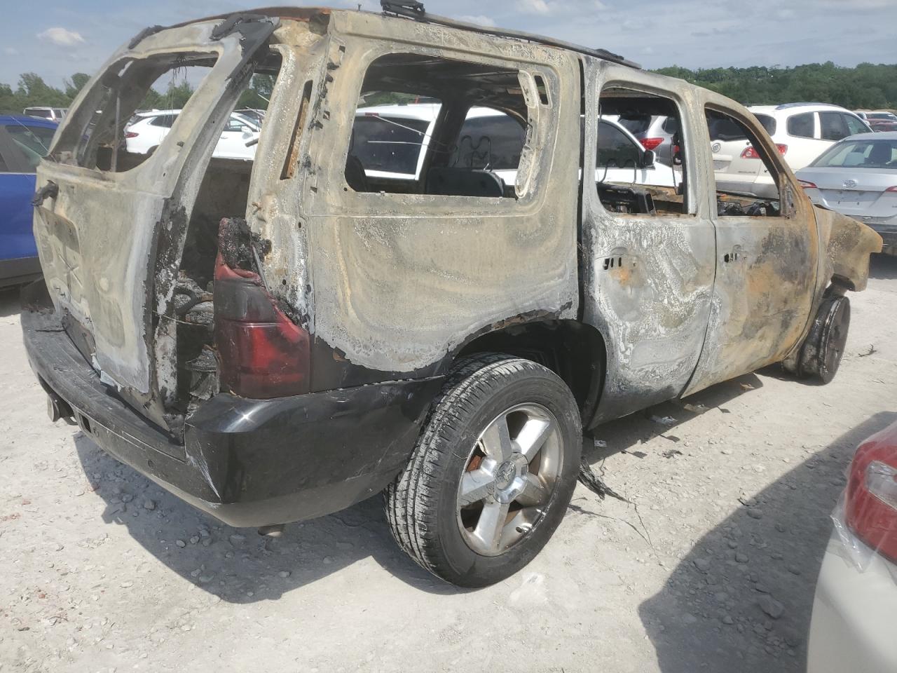 CHEVROLET TAHOE C1500 LT