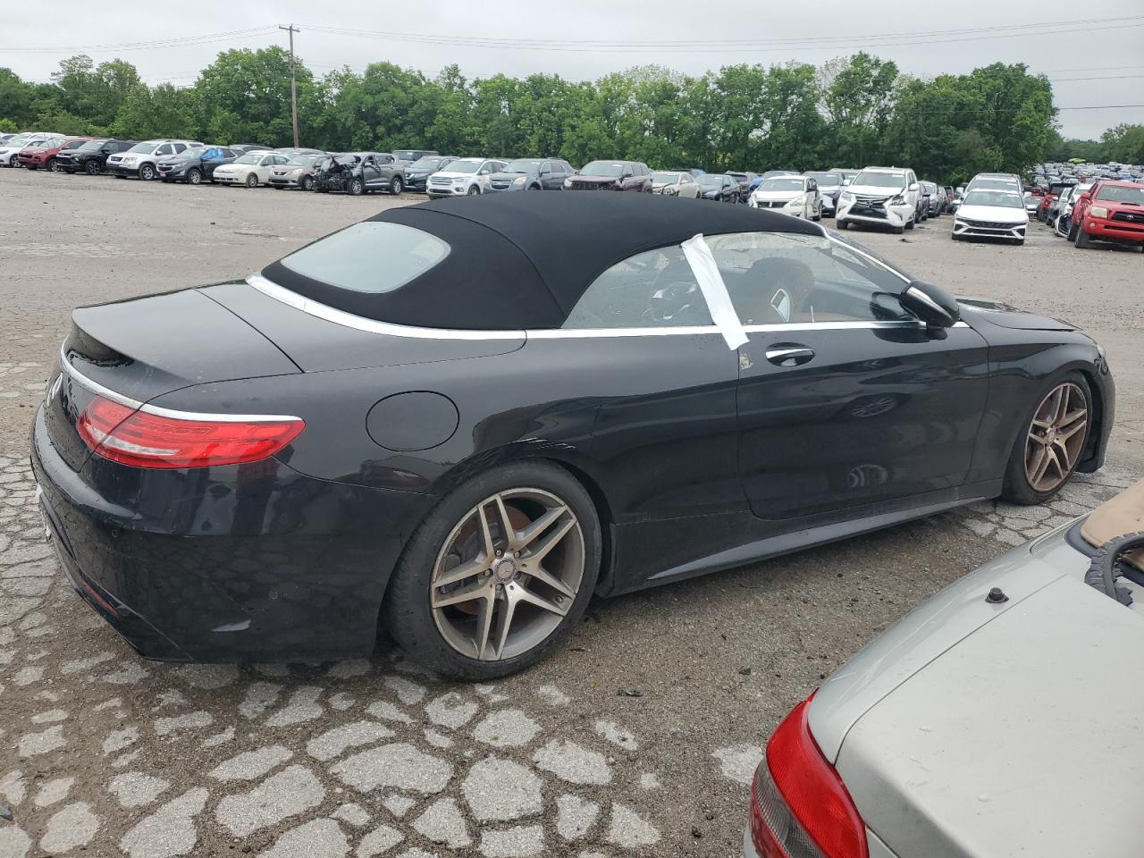 MERCEDES-BENZ S-CLASS 550